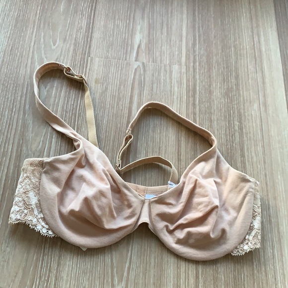 Laperla made in Portugal sizes:32B and 32D bra - Picture 2 of 15